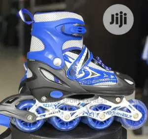Roller Skates (Adjustable)