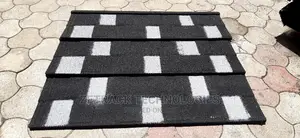 Newzealand Black and White Shingle