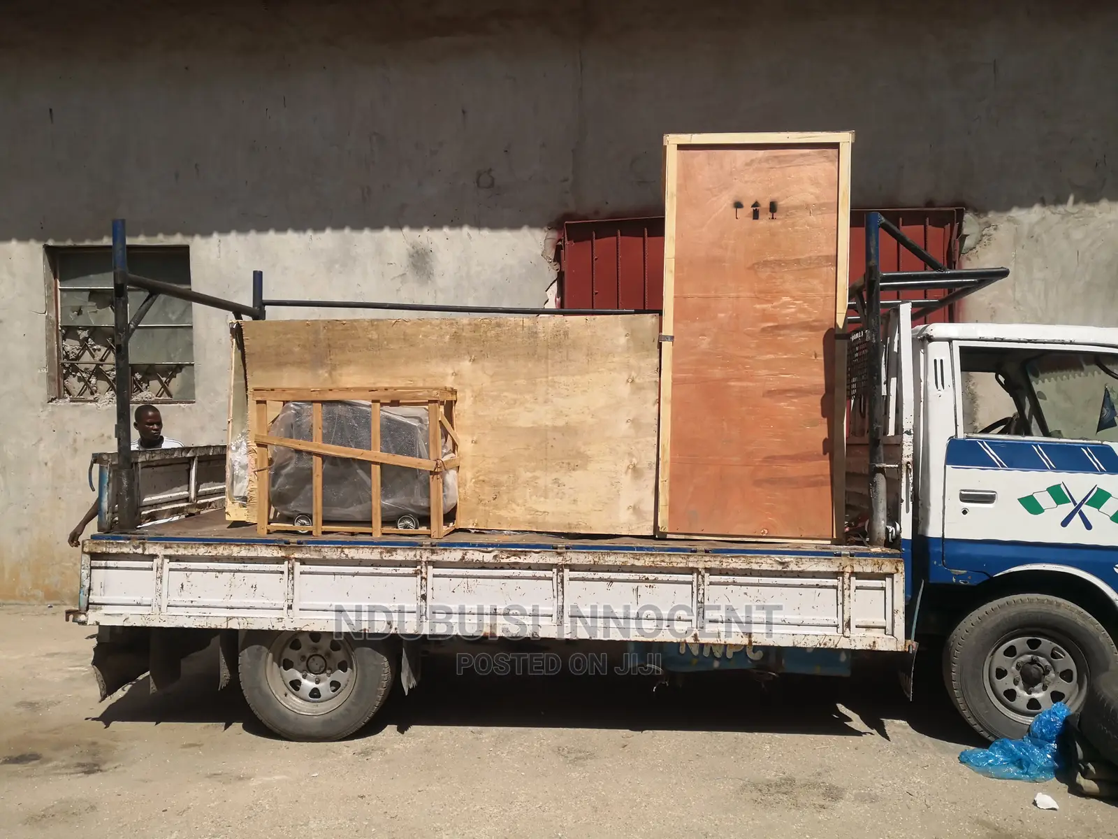 Semi Automatic Shrink Wrapper Packaging Machine