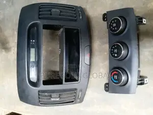 Hyundai Elantra 2007 Dashboard Accessories