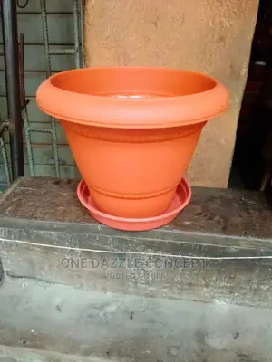 Garden Pots With Tray