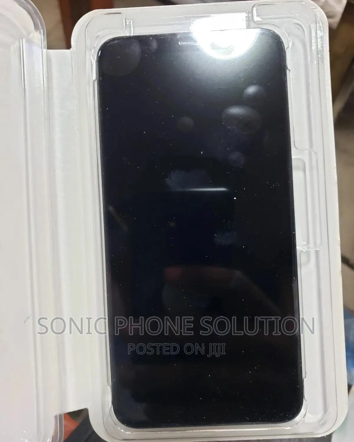 iPhone 11 Pro Max Screen