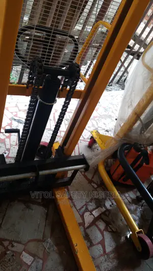 Manual Hand Stacker 3000kg