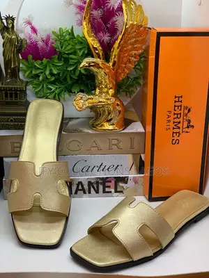 HERMES Designers Luxury Slippers.