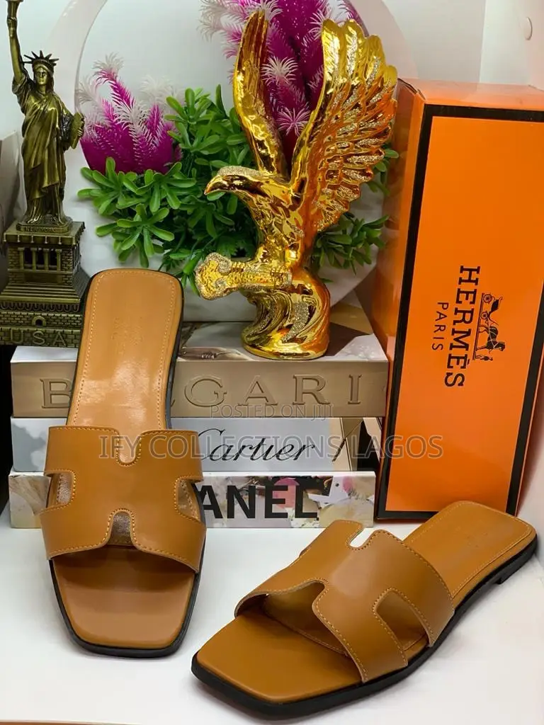 HERMES Designers Luxury Slippers.