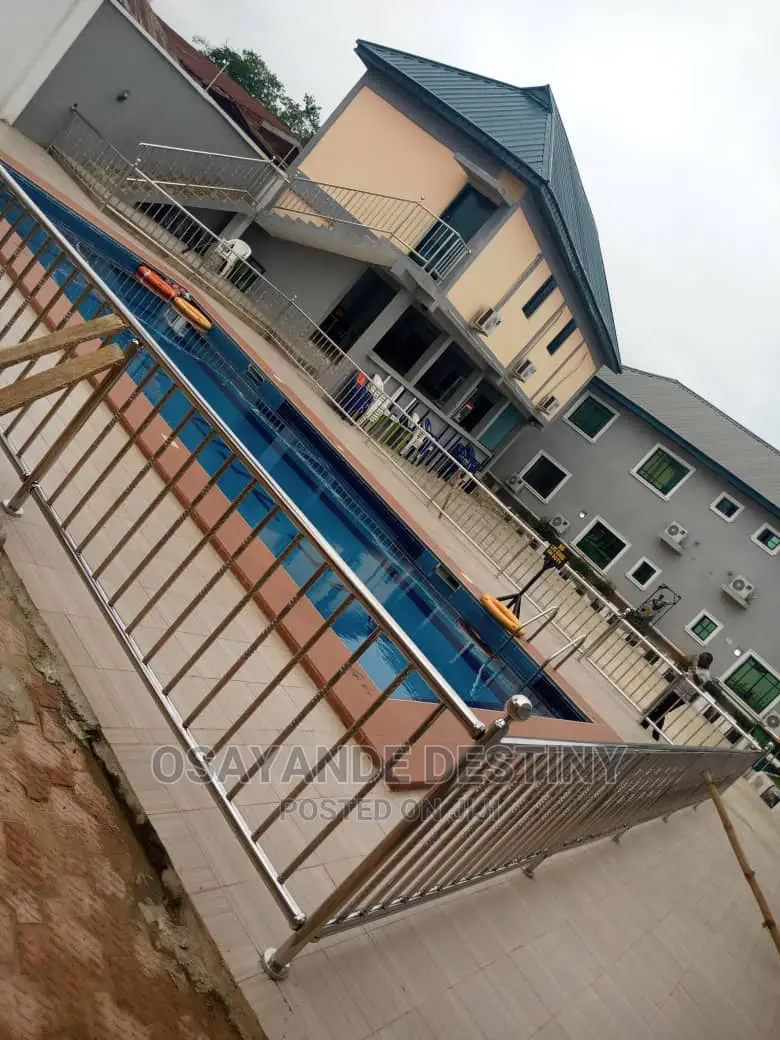Stainless Handrail and Gate