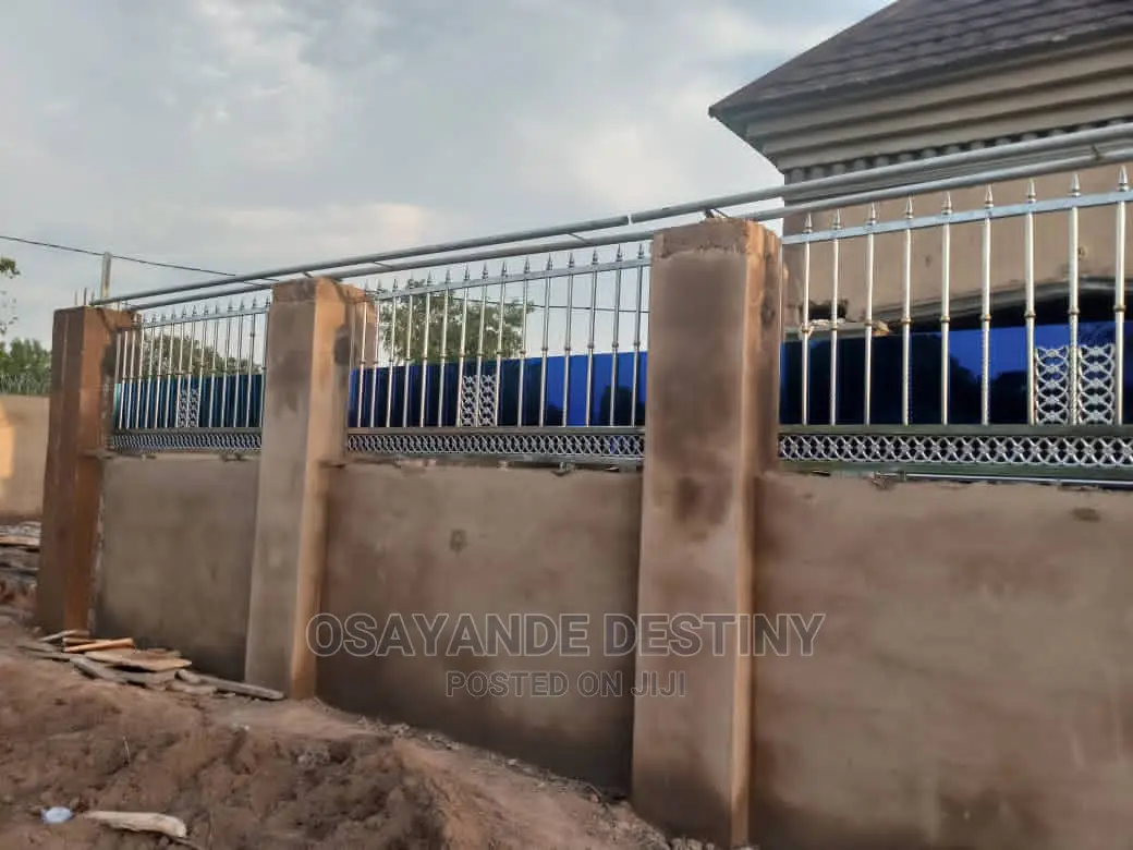 Stainless Handrail and Gate
