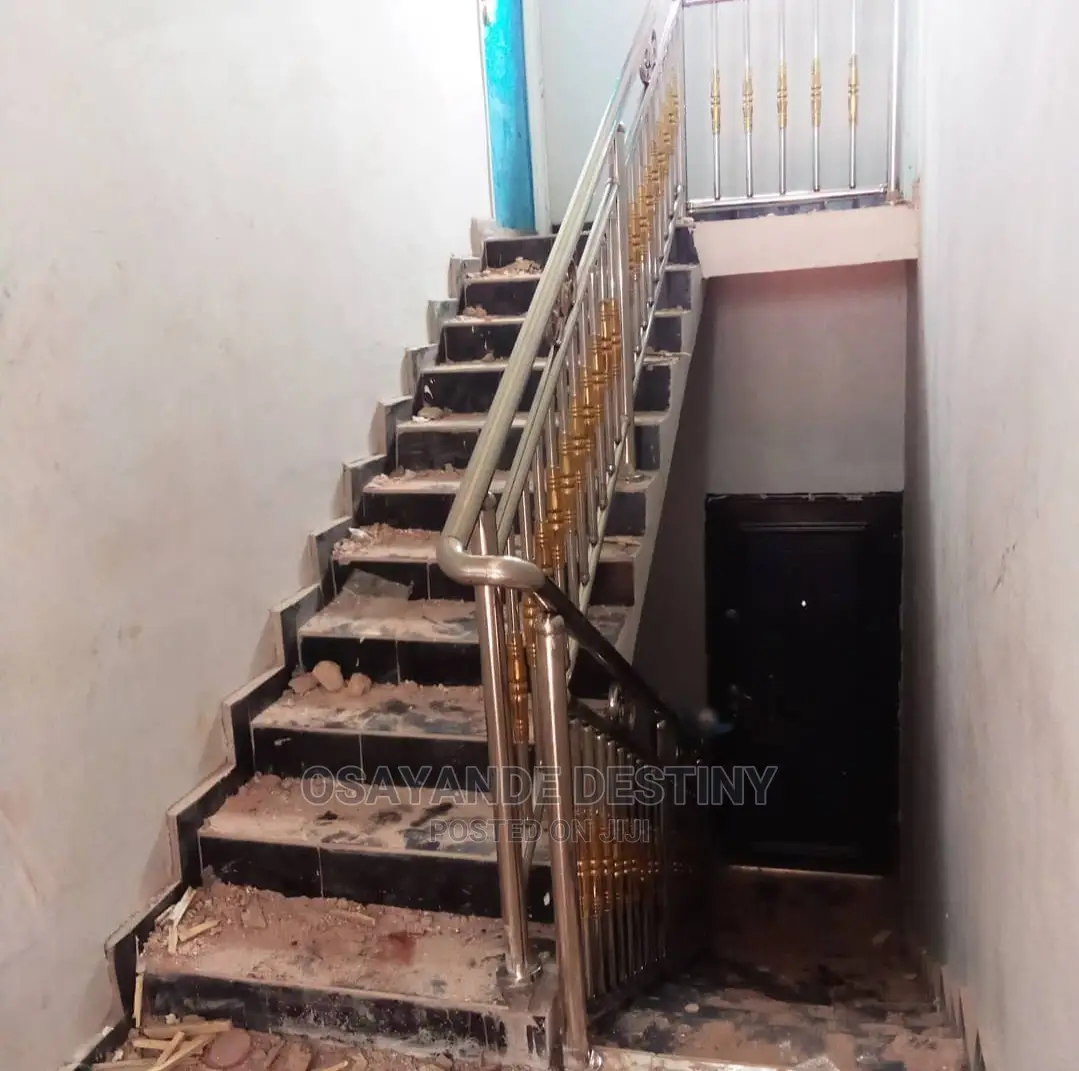 Stainless Handrail and Gate