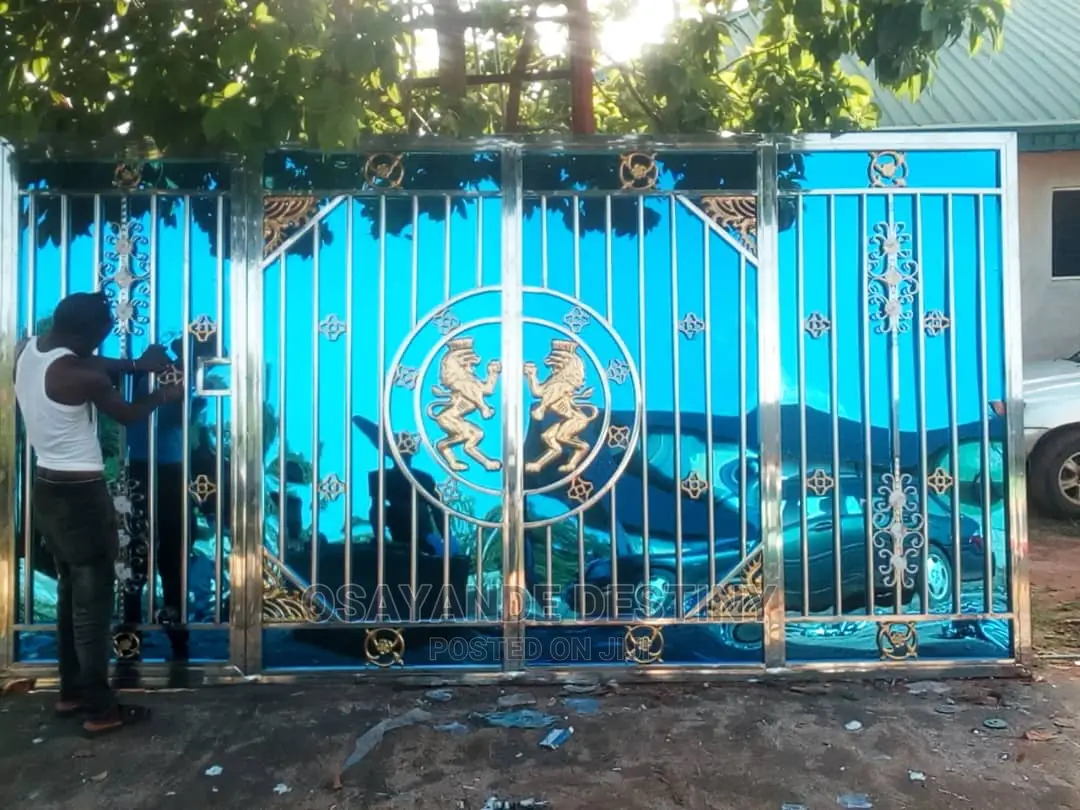 Stainless Handrail and Gate