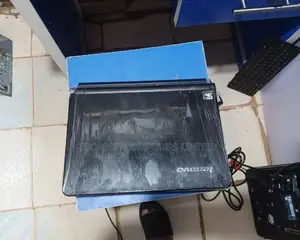 Laptop Lenovo 2GB Intel 160GB