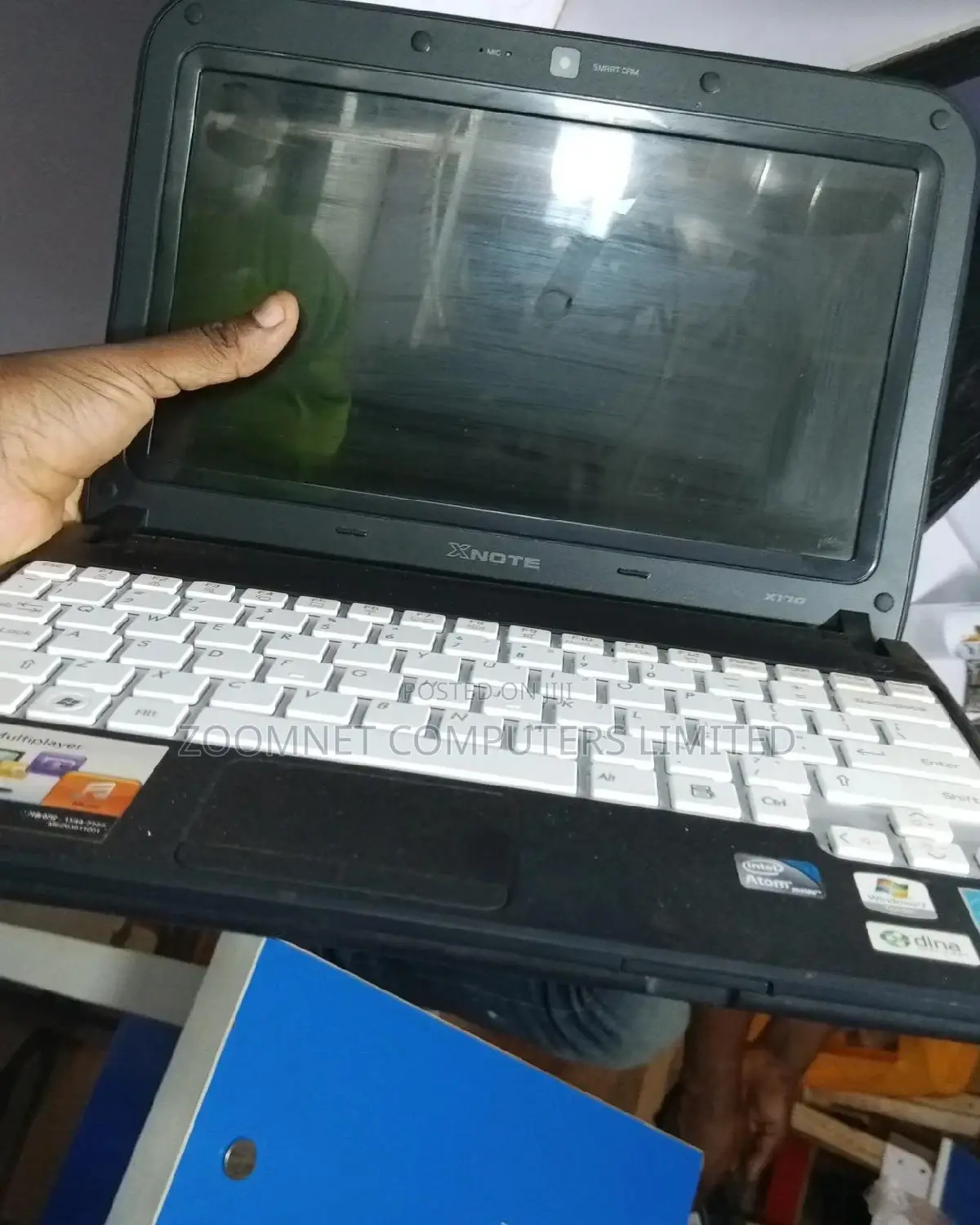 Laptop 1GB Intel HDD 160GB