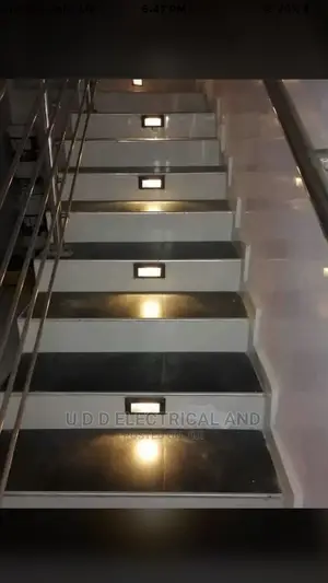 Dubai Quality Step Lights