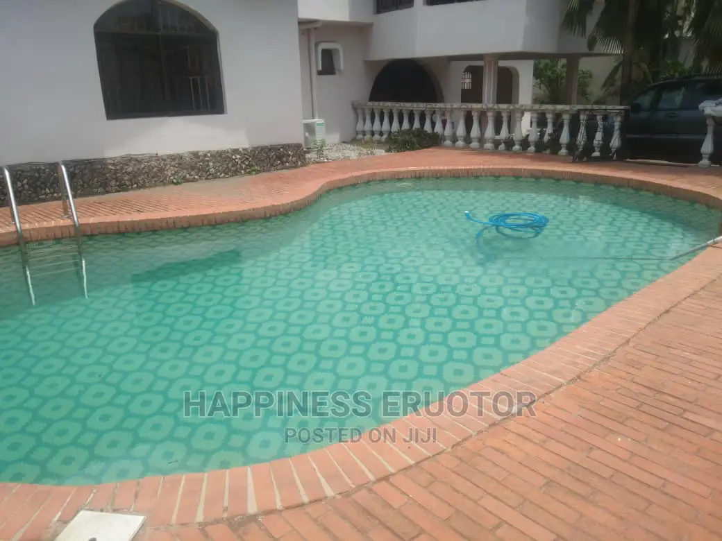 Swimming Pool Installation