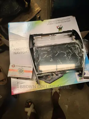 Toyota Camry 2013 Android System
