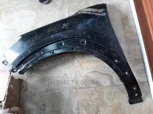 Fender Hyundai Tucson 2016