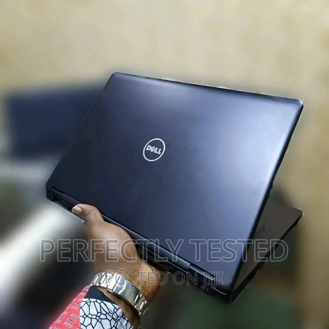 Laptop Dell Latitude E7470 4GB Intel Core I5 HDD 512GB