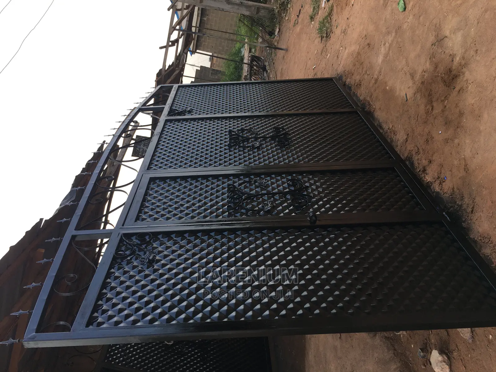 Giant Roller Gate