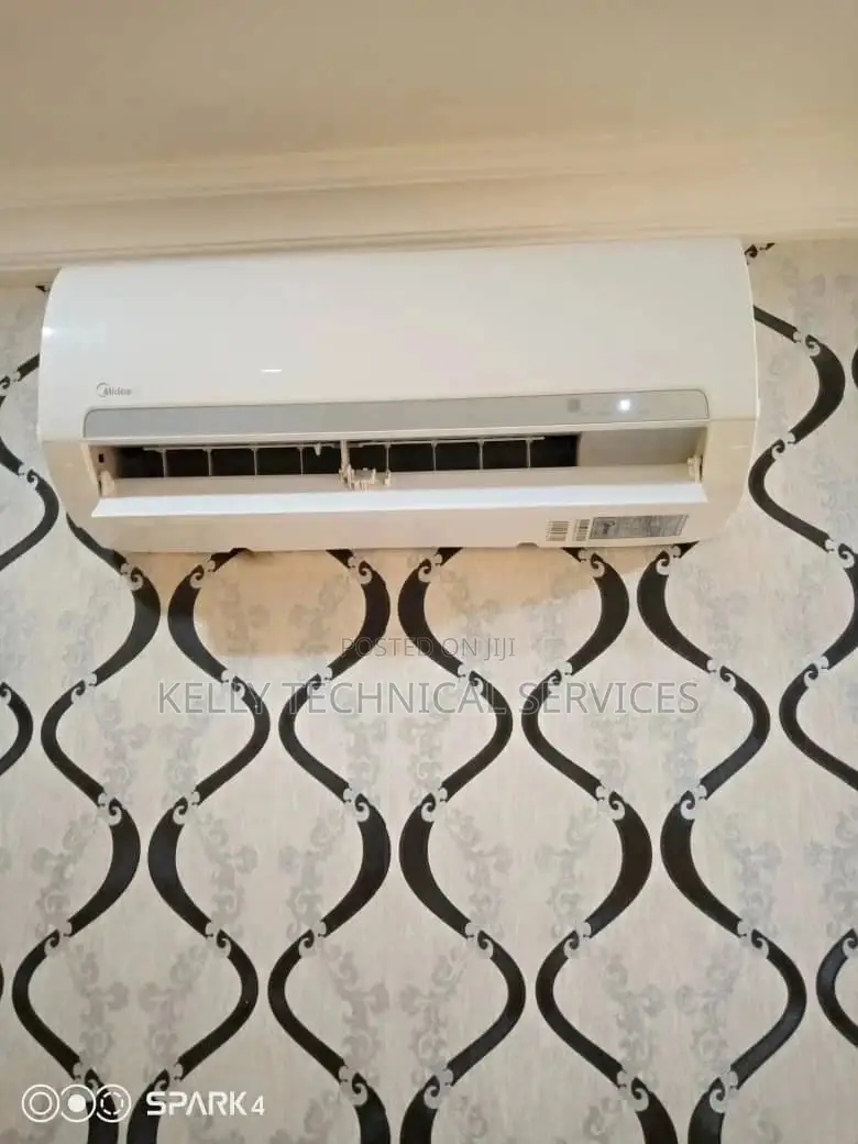 AC TECHNICIAN and Refrigerator Man