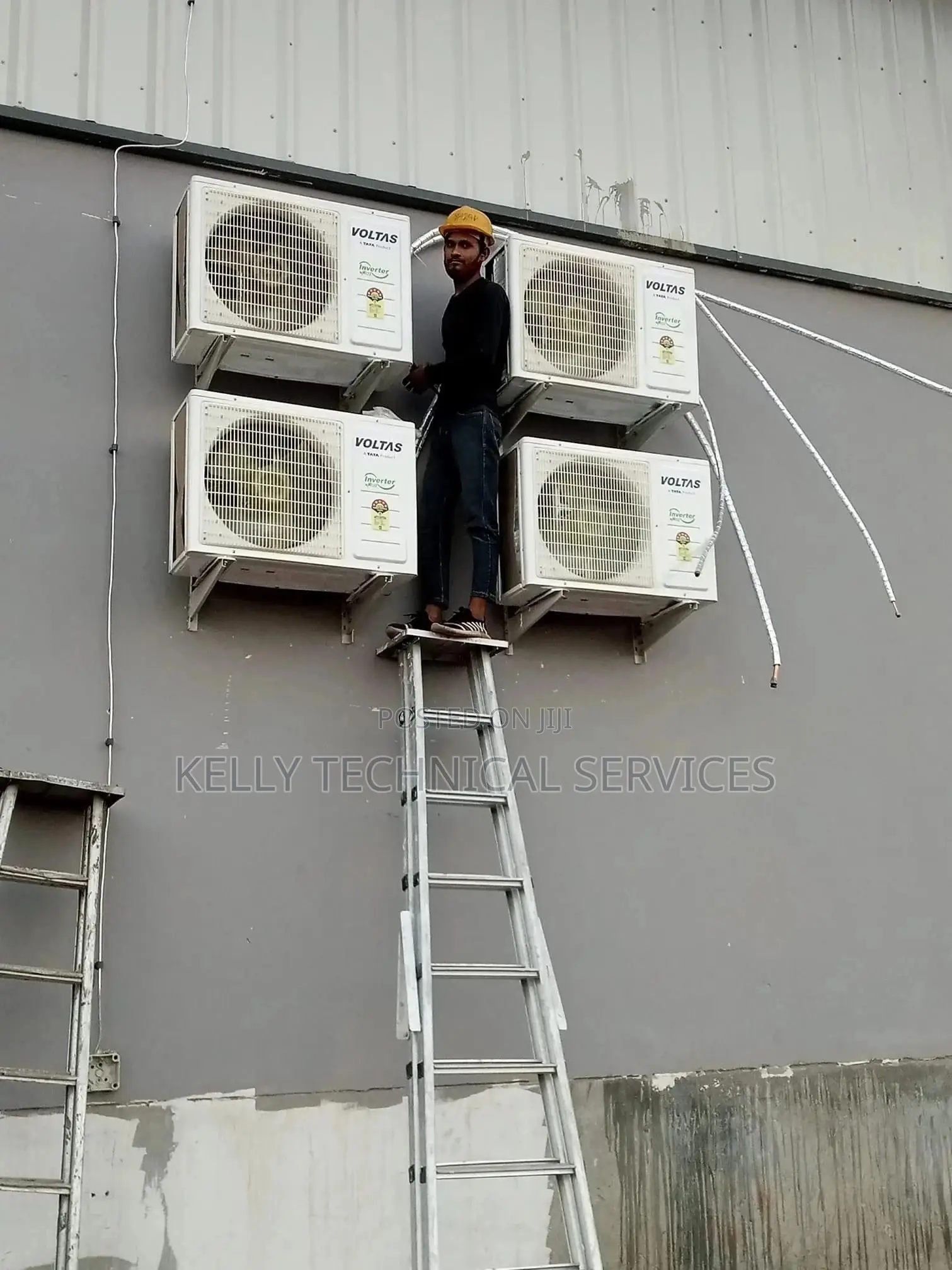 AC TECHNICIAN and Refrigerator Man
