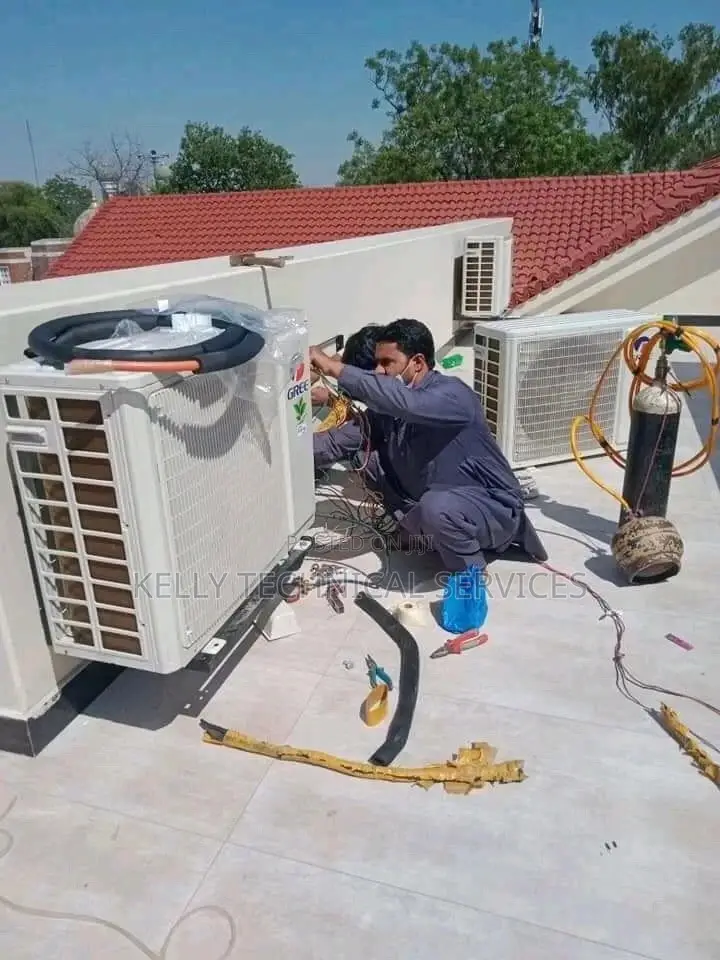 AC TECHNICIAN and Refrigerator Man