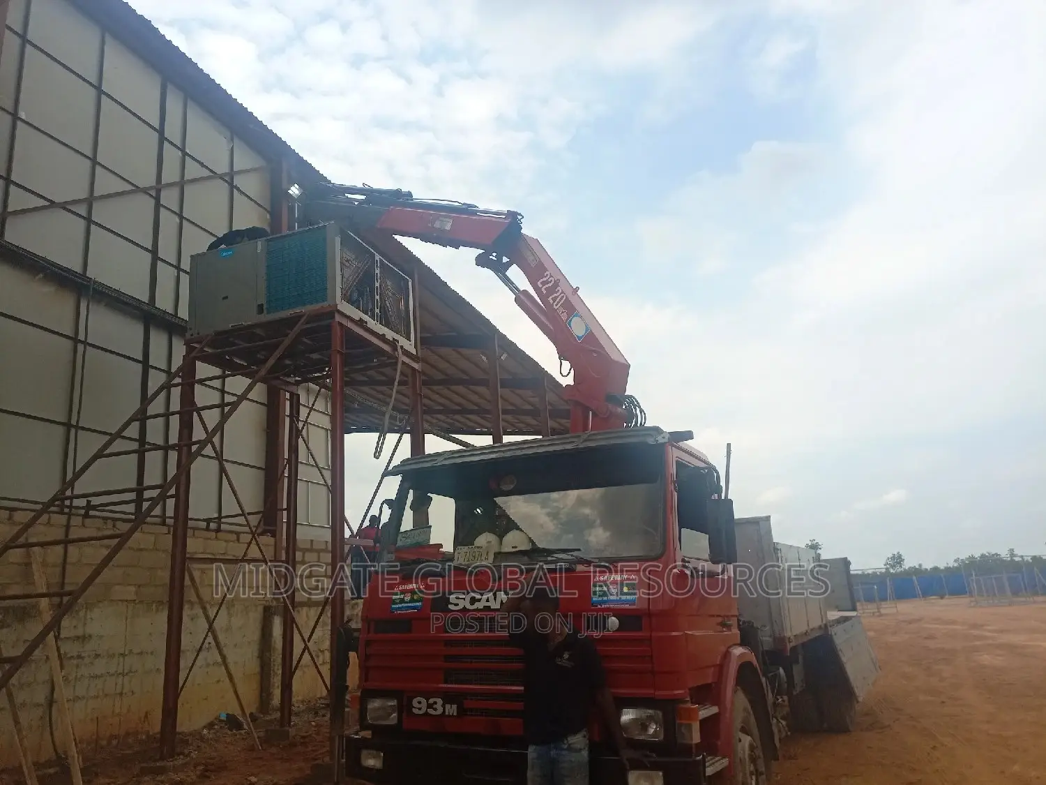 Heavy Duty Equipment Lifting