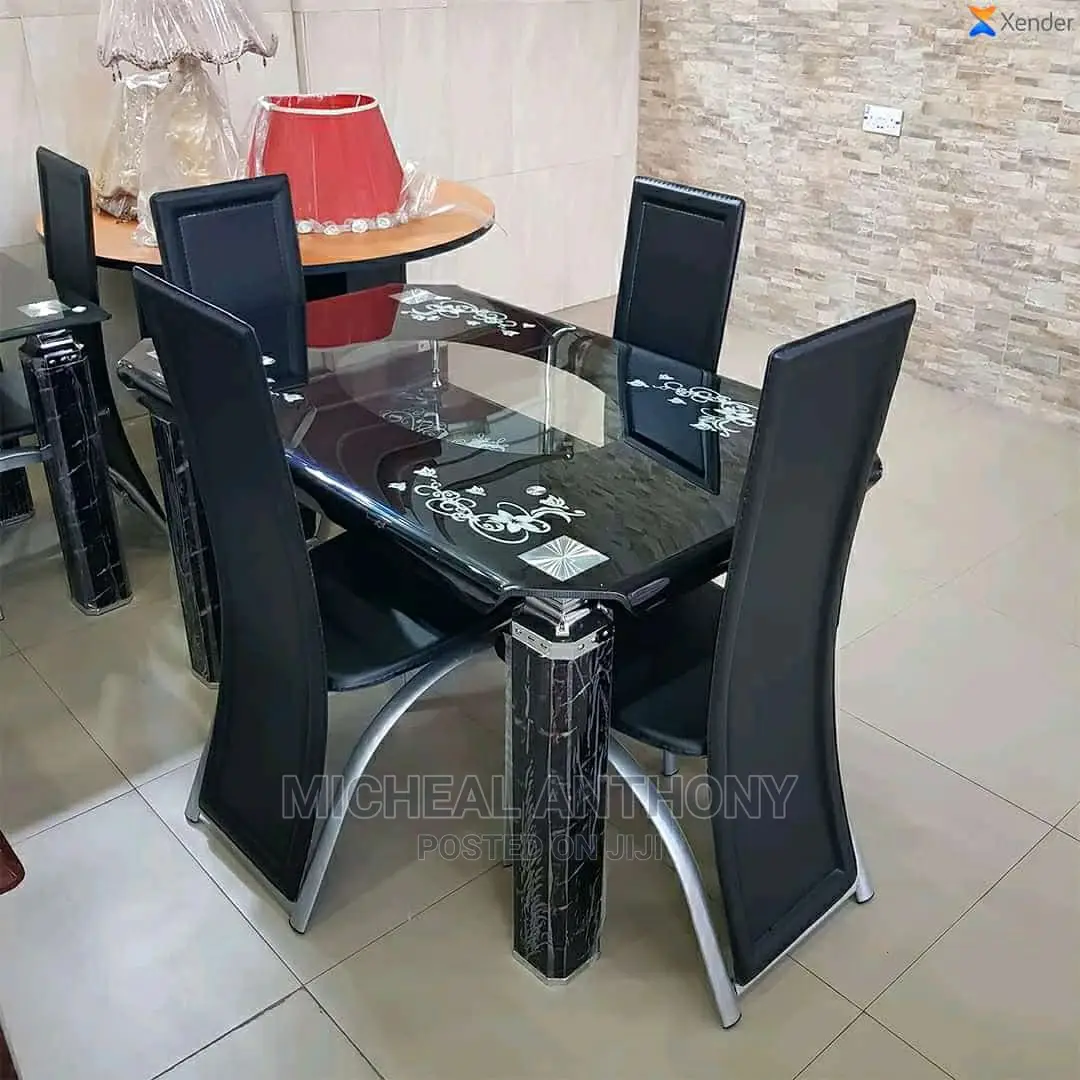 Curve Dining Table by 4 Wit Four Chairs