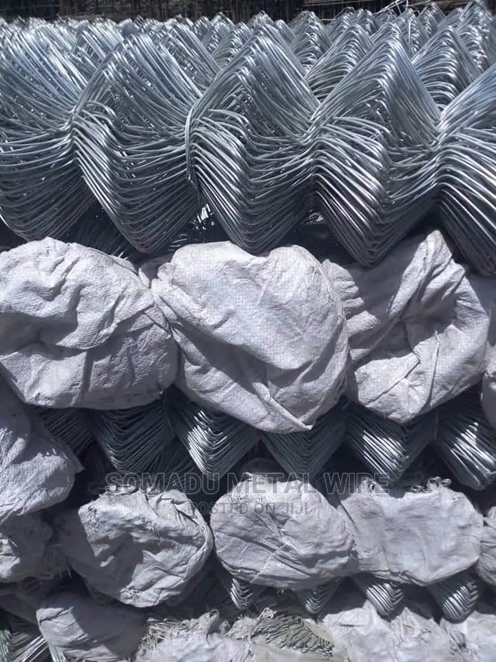 Galvanized Chainlink Fence 6ft Hight X40ft Lenght , 12meters