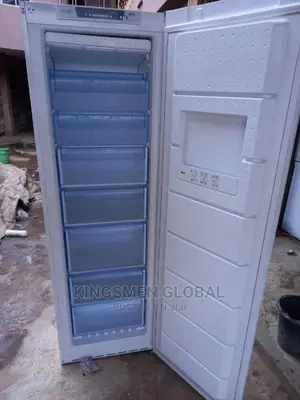 Bosch 8 Steps Standing Freezer