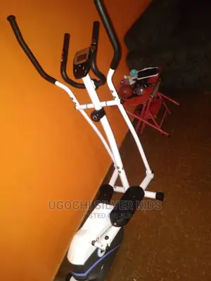 American Fitness Cross Trainer Exercise Bike