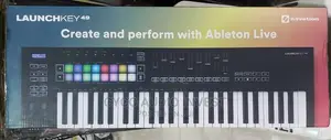 Original Novation LAUNCHKEY 49 Studio Keyboard