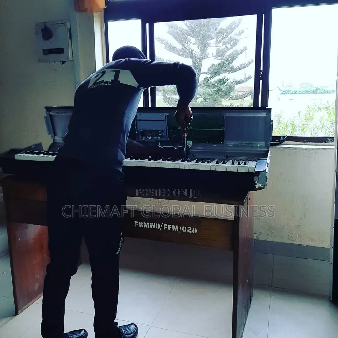 Piano and Keyboard Repairs/Servicing