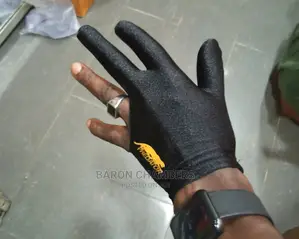Pair of Snooker Hand Gloves