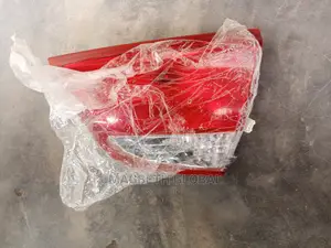 Booth Light Kia Rio 2018