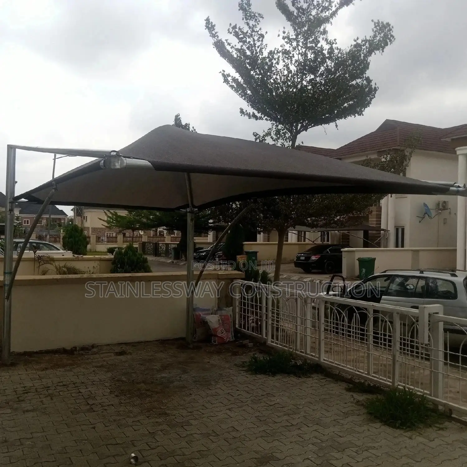 Single Carports With Chocolate Net