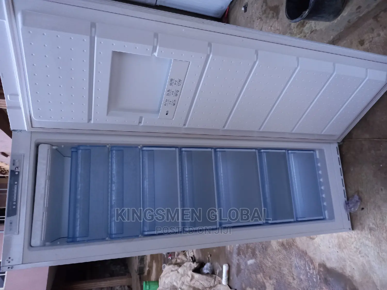 Bosch 8 Steps Heavy Duty Standing Freezer.