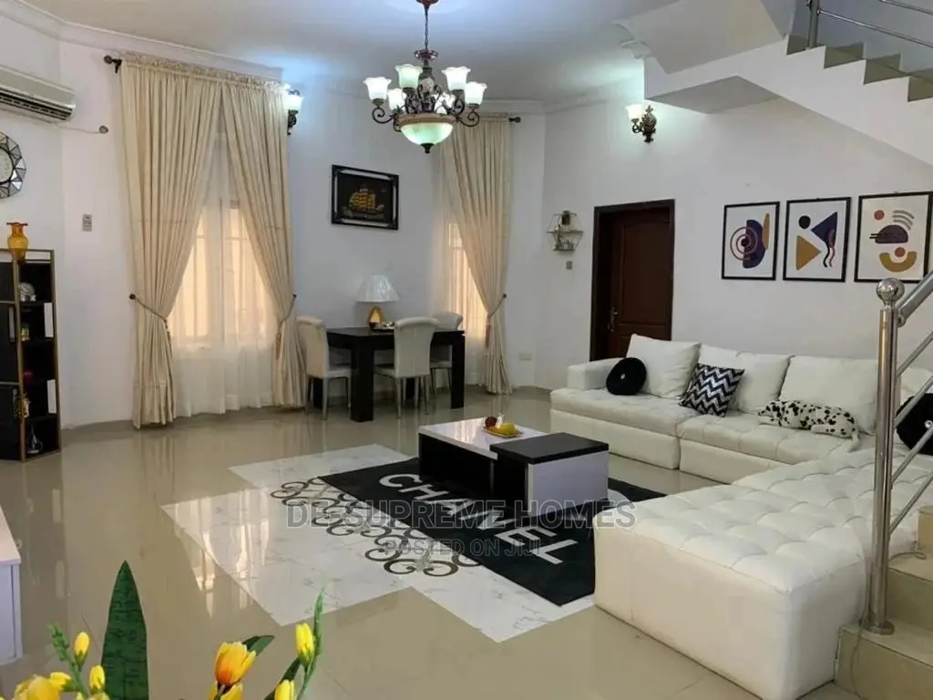 Luxury 2bedroom Shortlet at Chevron