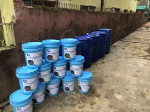 Color Concreted Floor Materials Shinny Polish Release