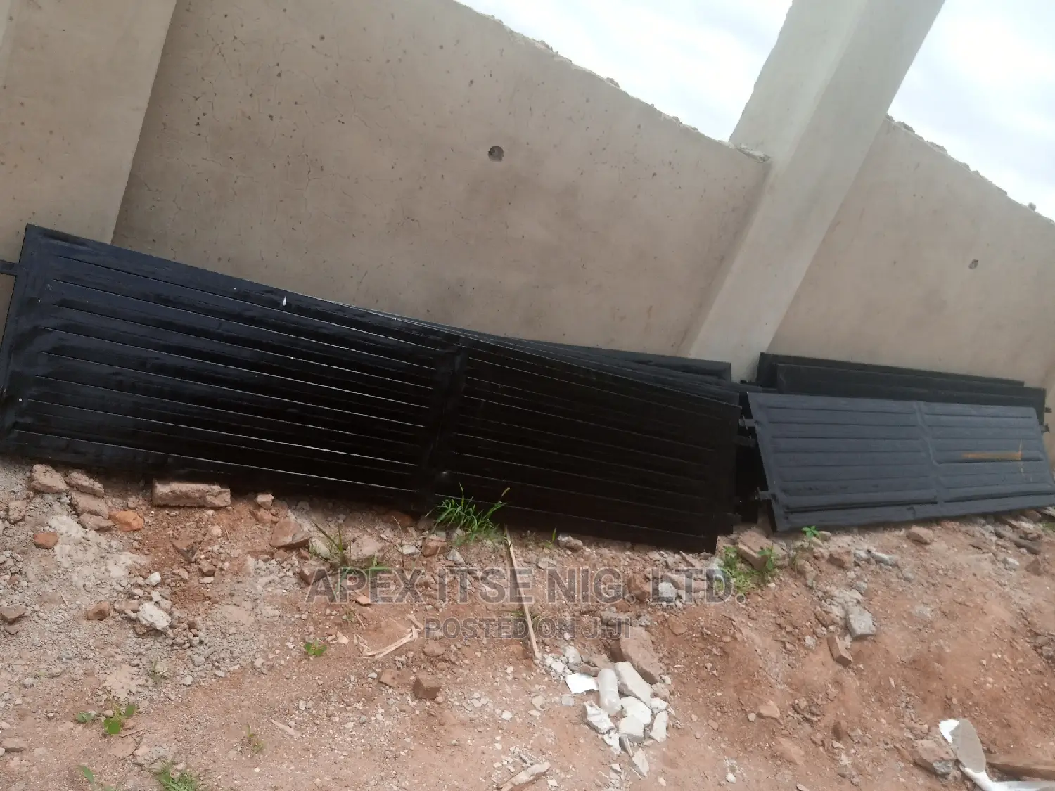 Pipe Fence Rail 22