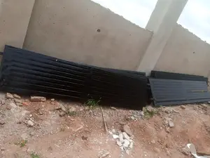 Pipe Fence Rail 22