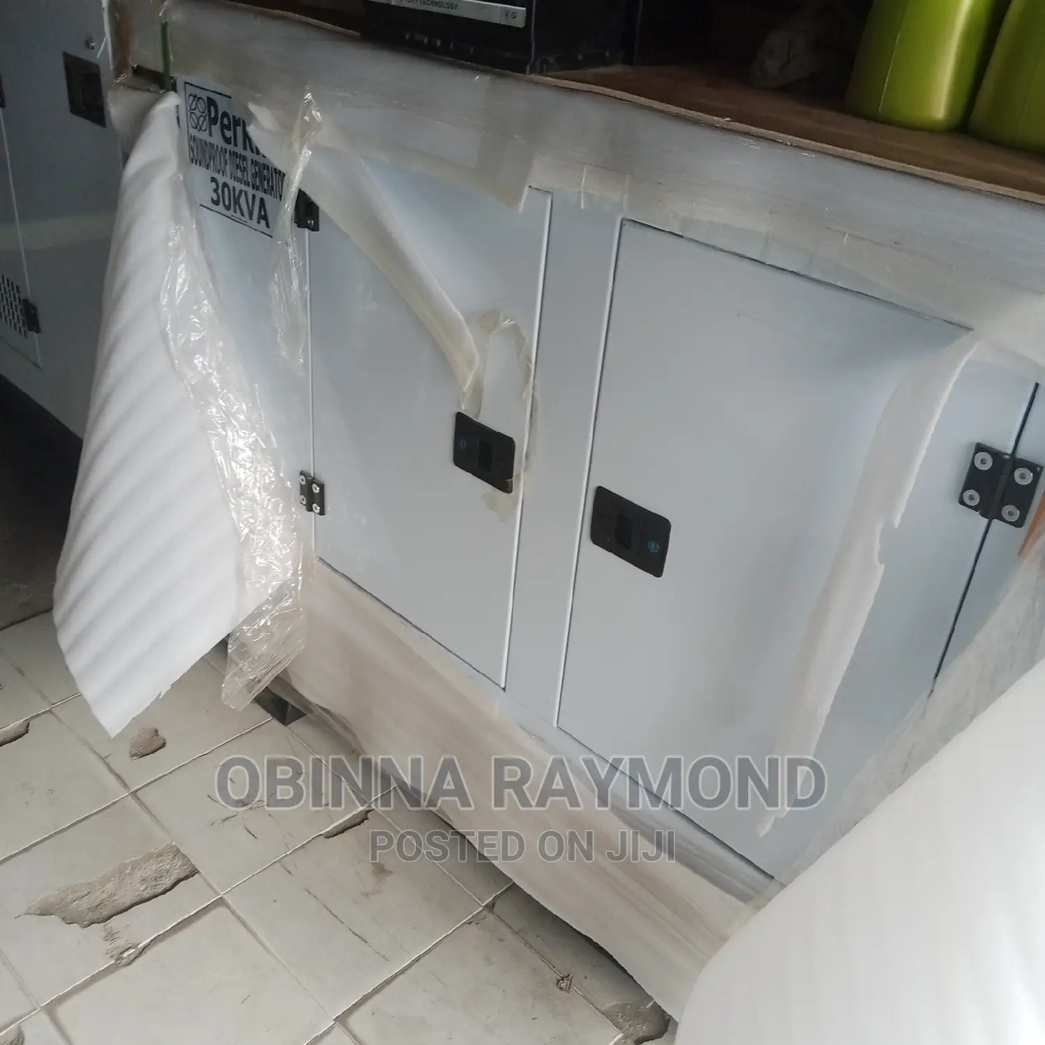 Quality Perkins 30kva Soundproof Generator