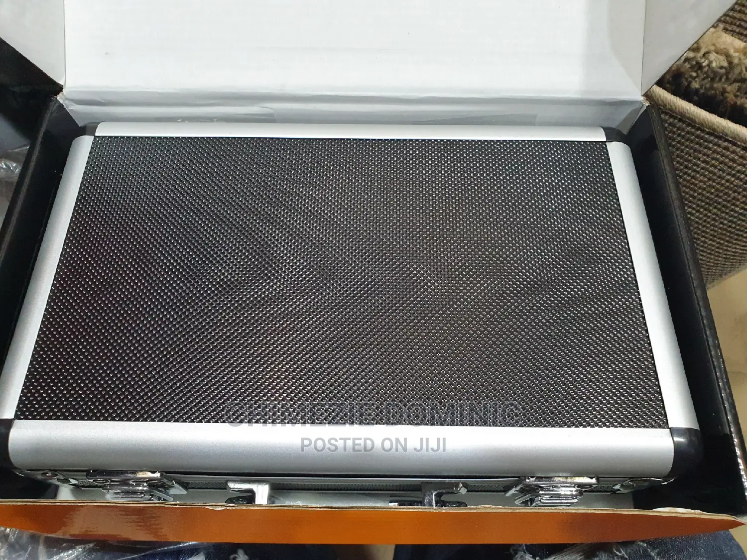 Ultrasonic Thickness Gauge