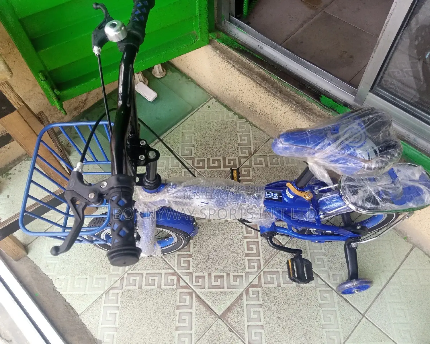 Size 12 Kids Bicycle With Back Carrier