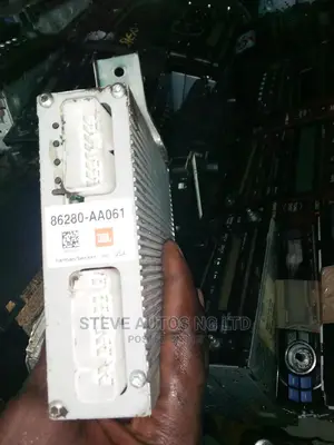 Toyota Highlander Amplifier