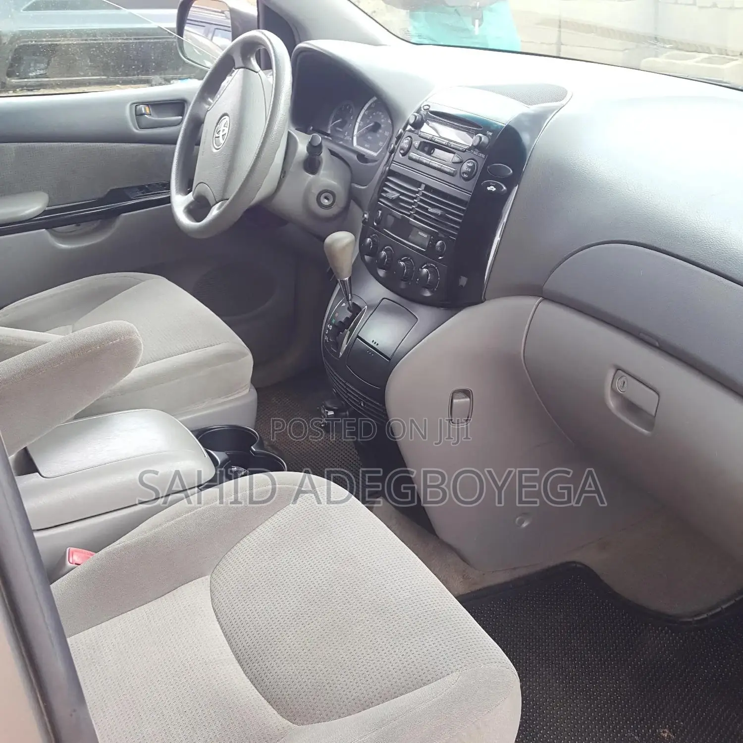 Toyota Siena 2013 for Hire