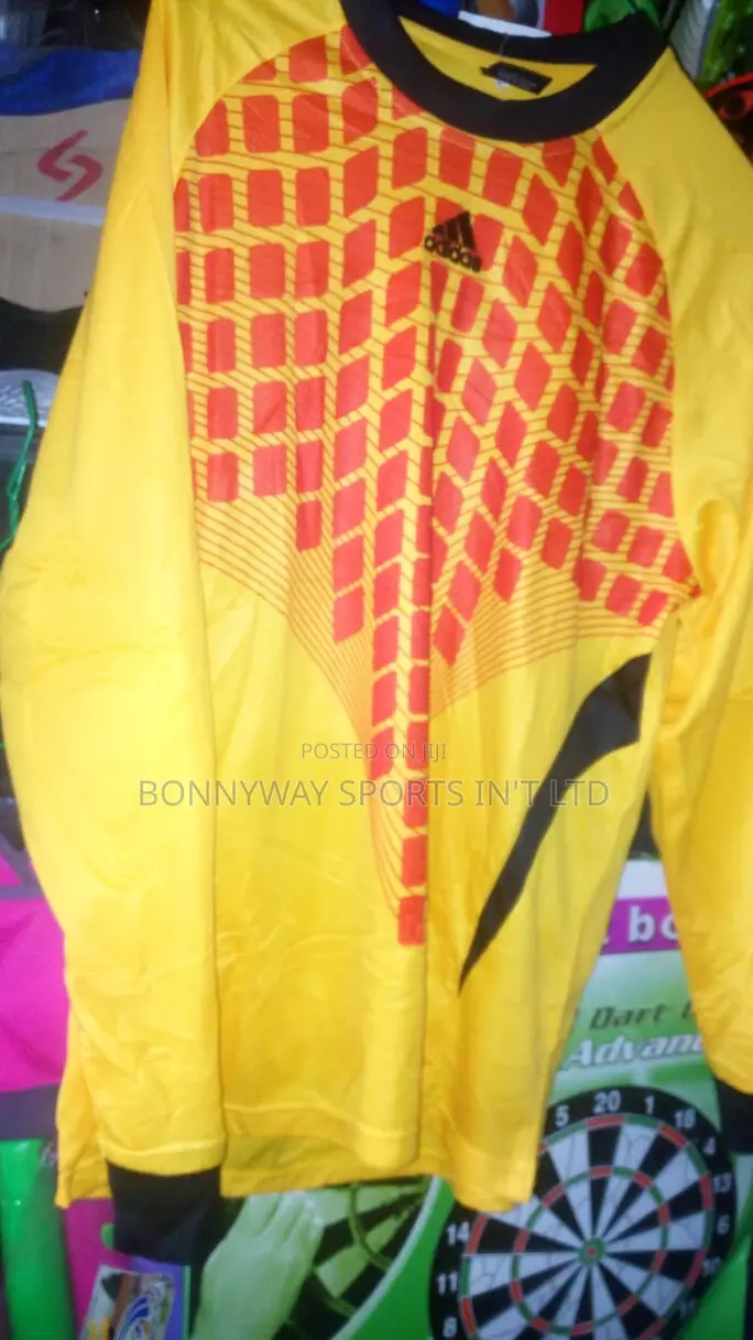 Foreign Goal Keeper Jersey With Padded All Round