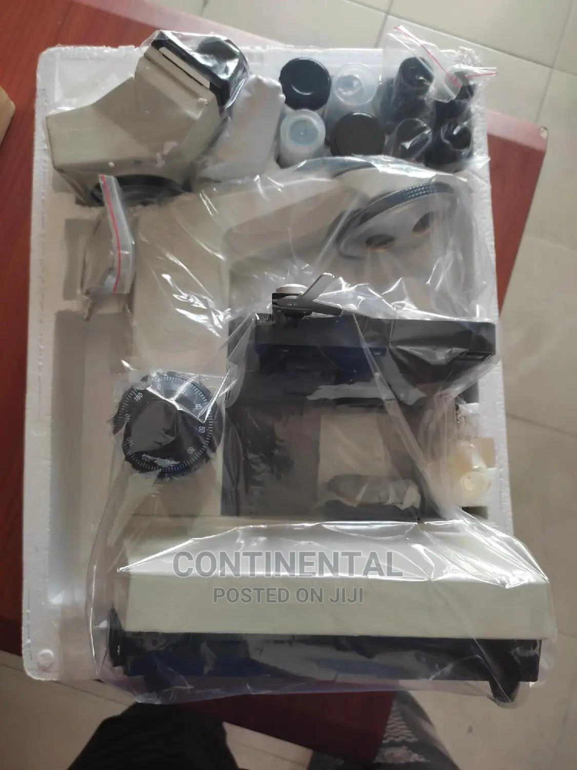 Binocular Microscope