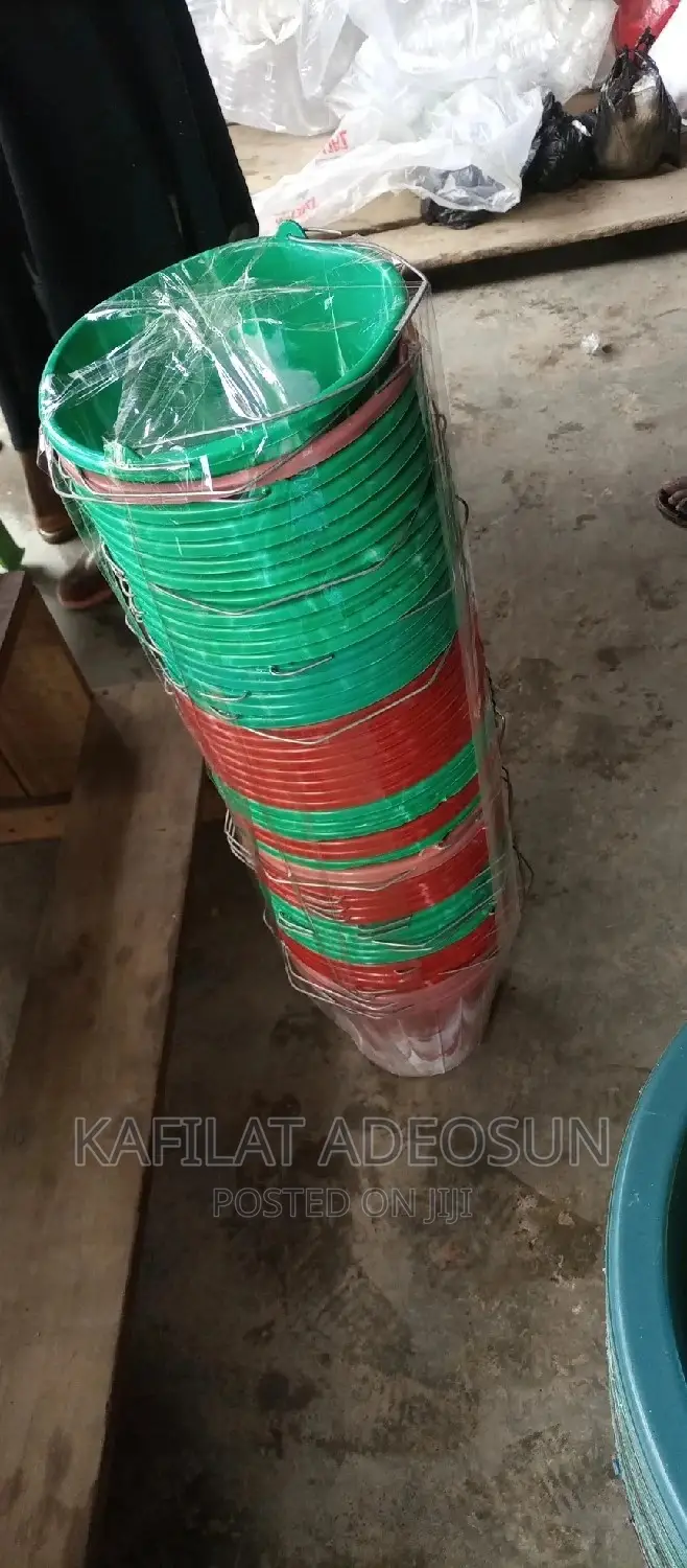Plastic Bucket Per Dozen 7l