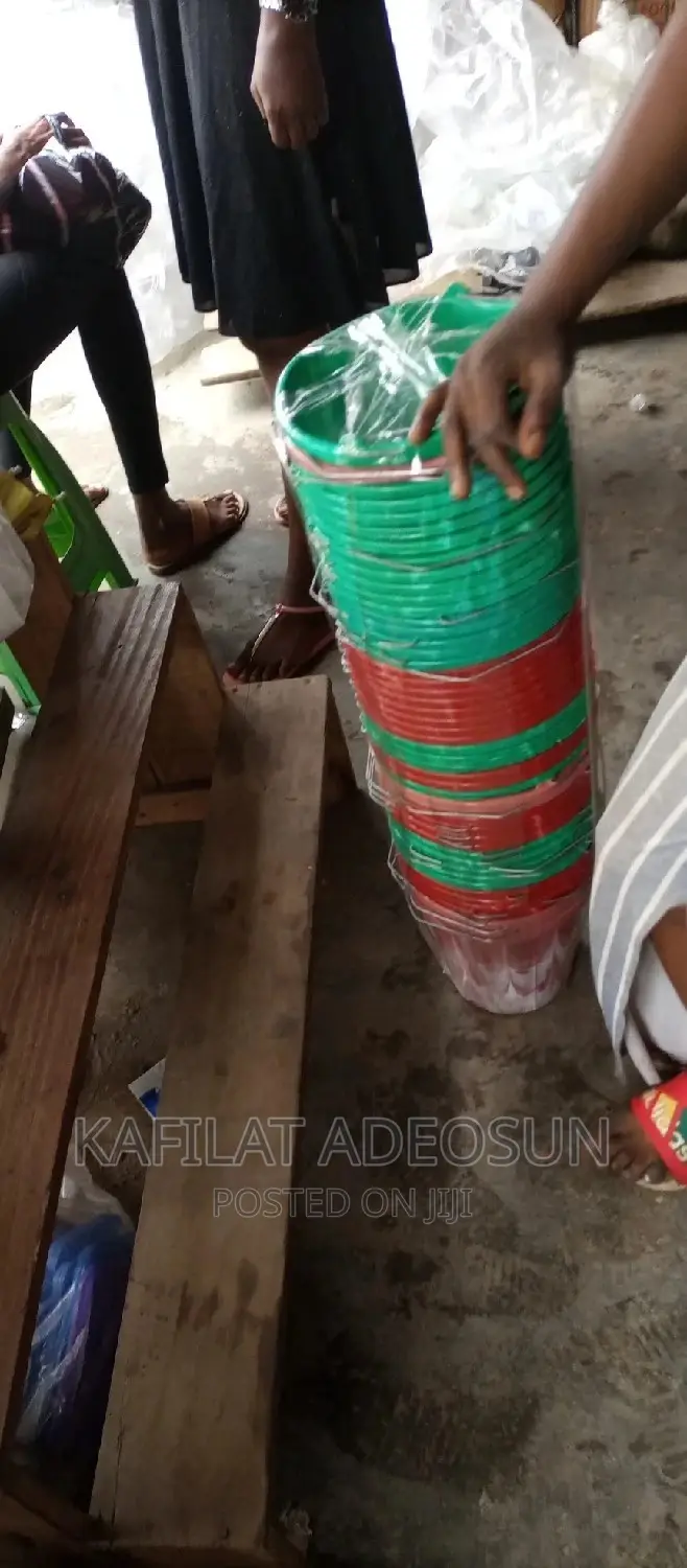 Plastic Bucket Per Dozen 7l