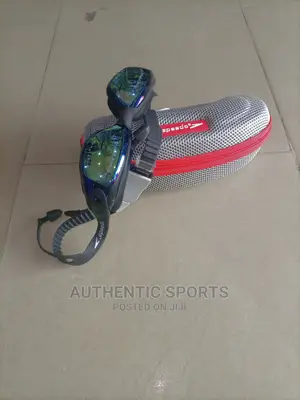 Speedo Adjustable Swimming Goggles With Ear Plug