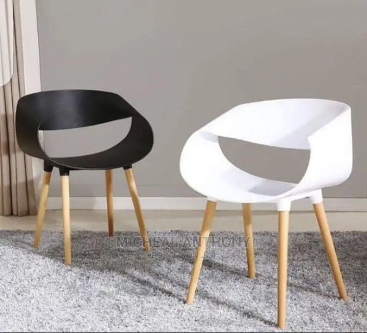 Envelope Restaurant Chair